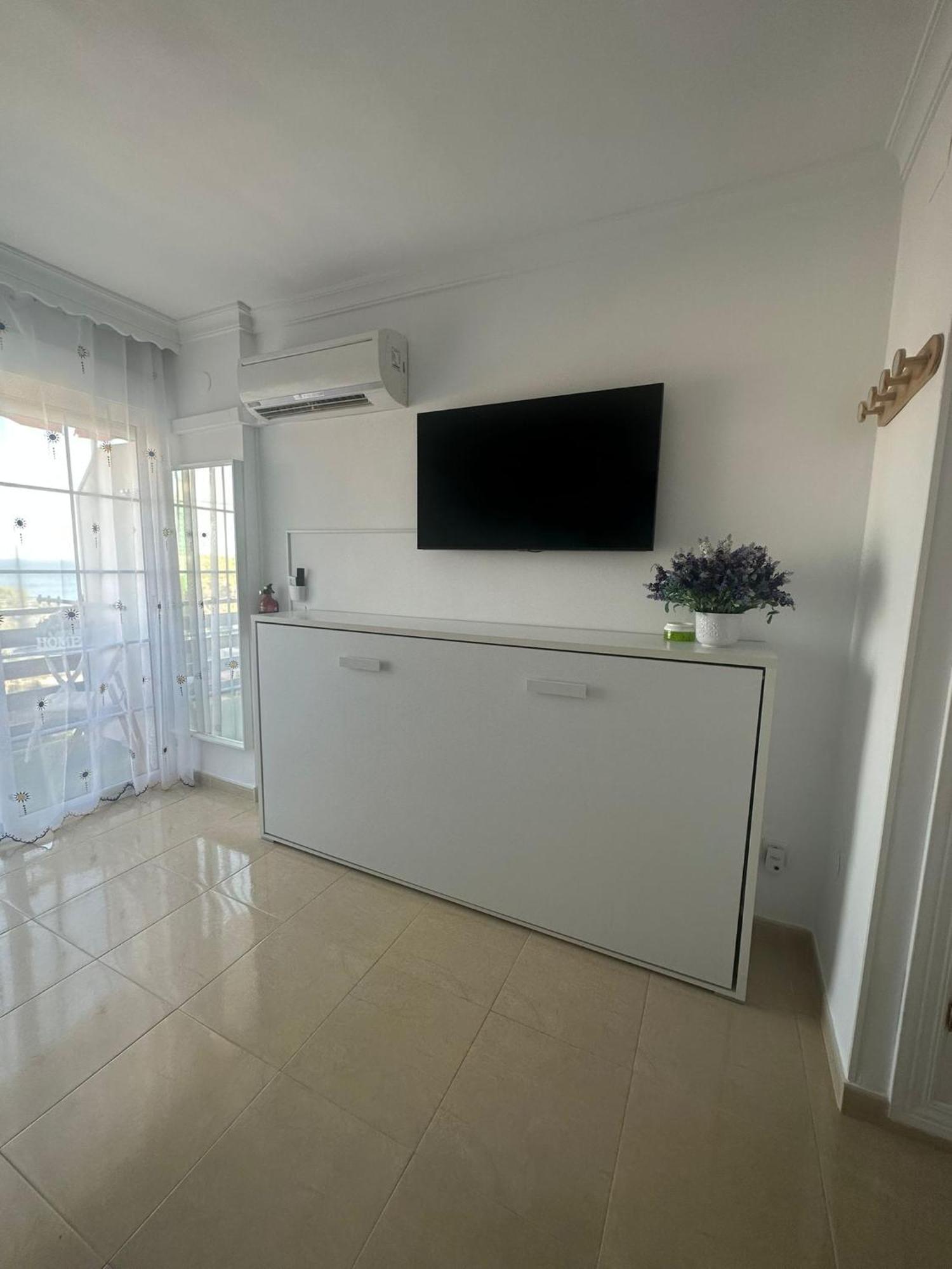 Estudio Turistico En Benalmadena A 200 Mts Del Mar Esterno foto