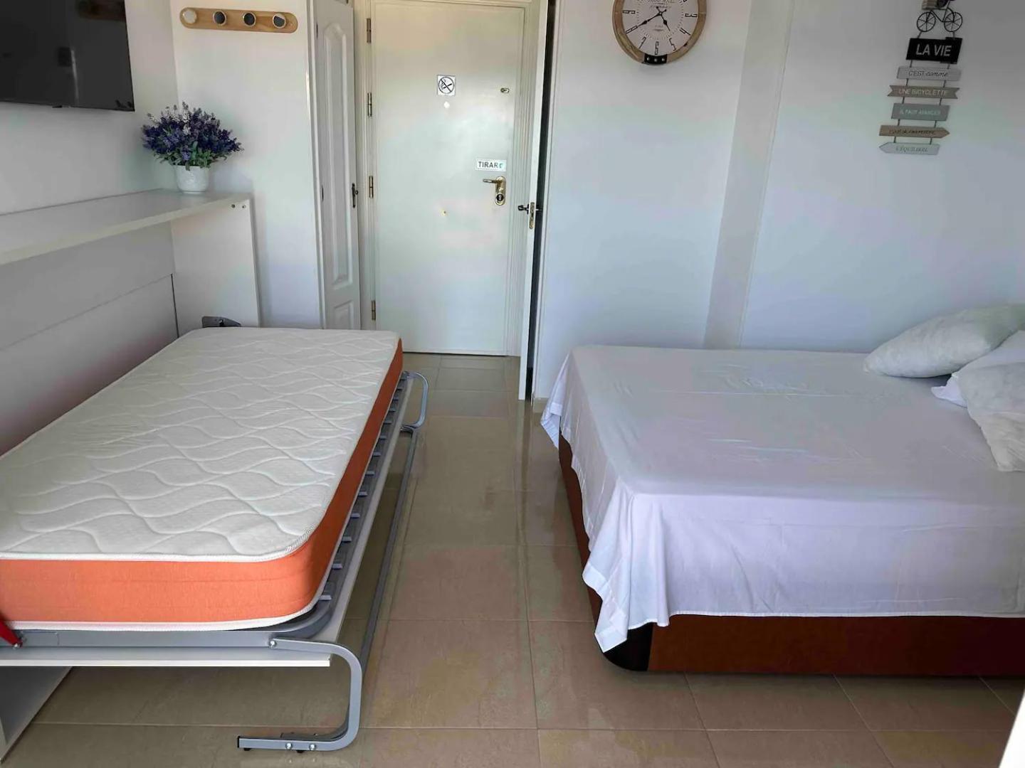 Estudio Turistico En Benalmadena A 200 Mts Del Mar Esterno foto